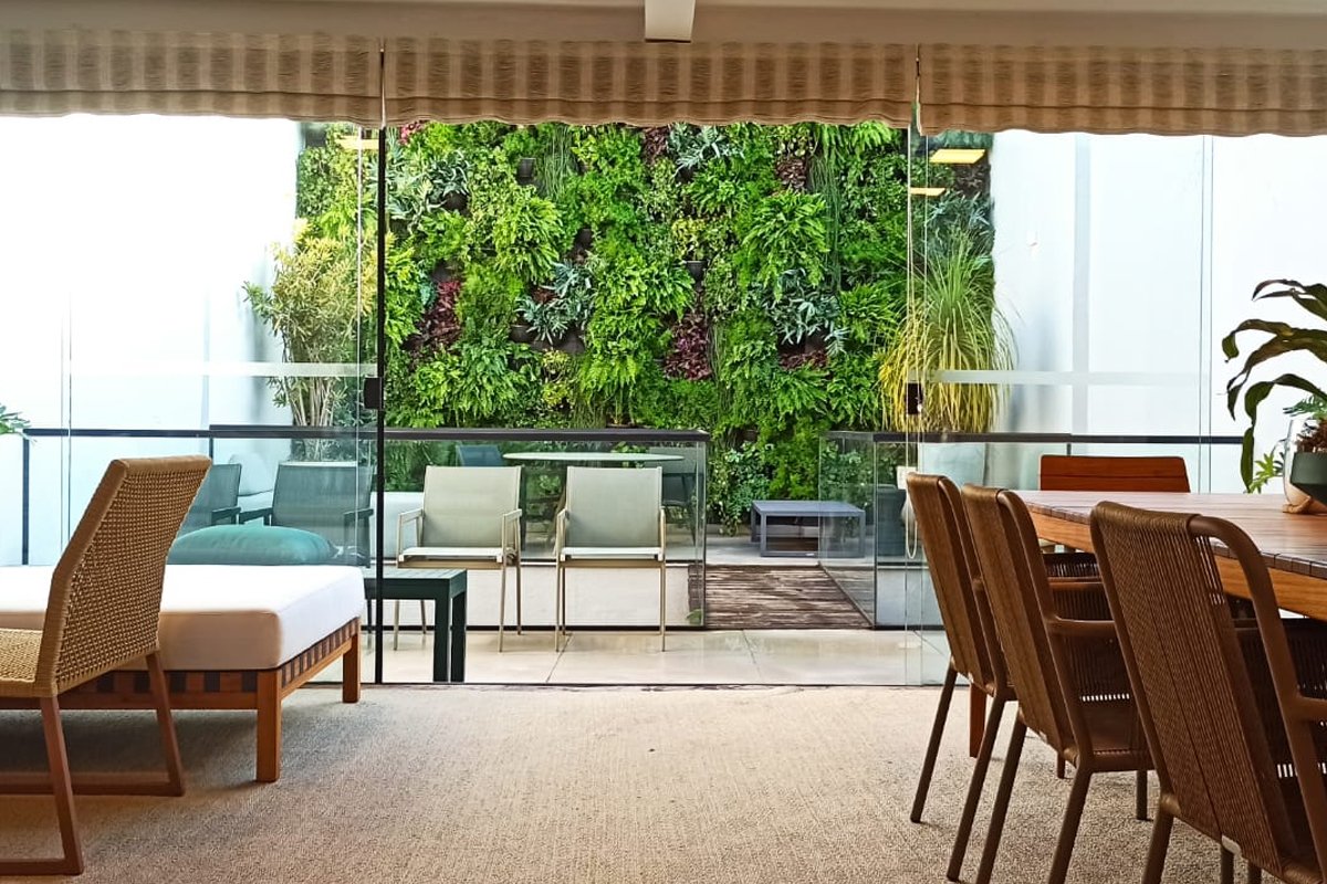 Jardim vertical moderno em São Paulo